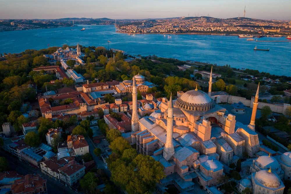 Rich History of Sultanahmet Square