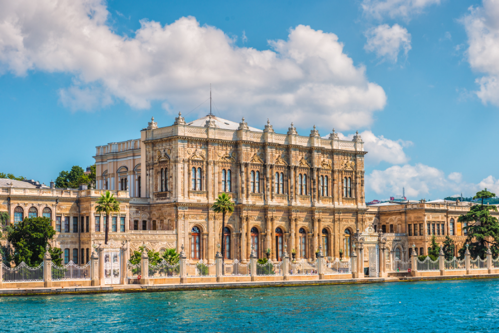 Dolmabahçe Palace: A Jewel of Ottoman Architecture