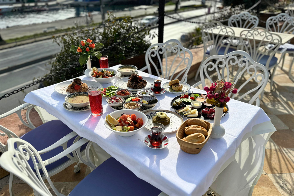 A Seaside Iftar Experience in Istanbul: Ramadan 2026 at Ruvia Restaurant